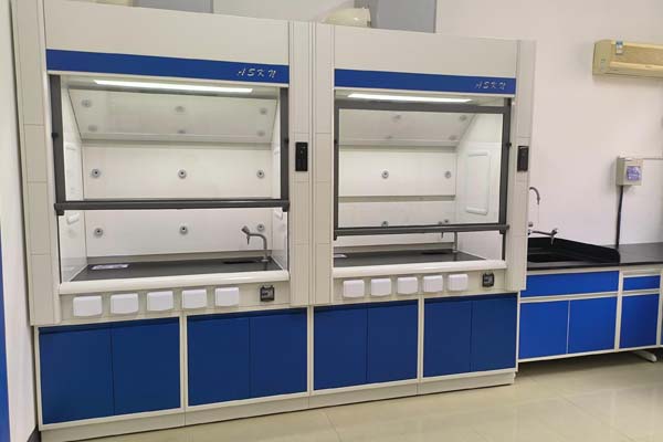 通風(fēng)柜多少錢價格一套安裝？